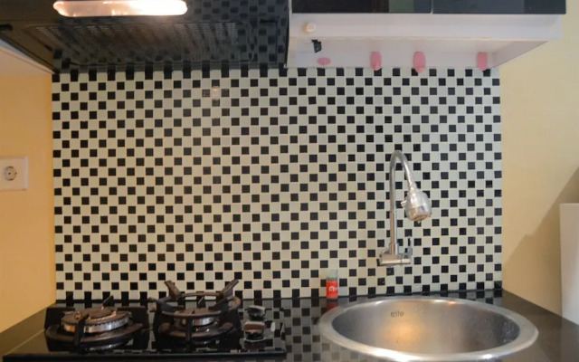 Classic Studio Room Cinere Bellevue Suites Apartment