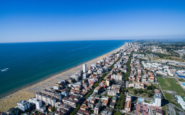 Hesperia Hotel & Residence