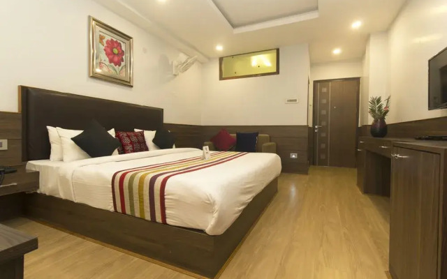 OYO 11570 Central Shangrila Resort & Spa