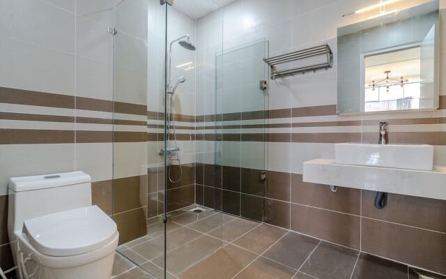 Place In Saigon Apartment