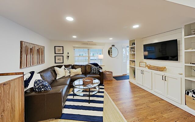 25 Falmouth - 3 Br Duplex