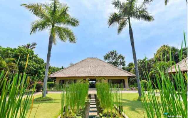 Villa Lotus