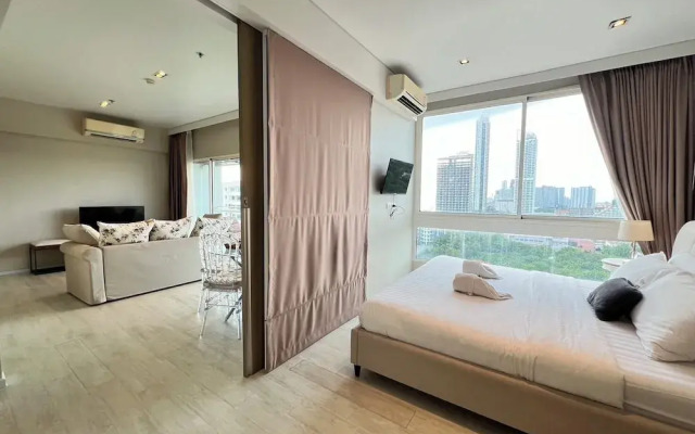 Residence Veranda By Thita