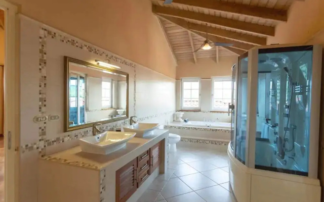 Hideaway Beach Properties by Caribe Stays