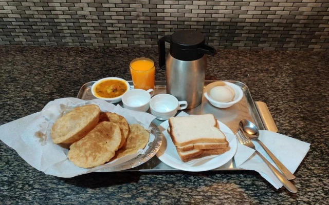Laxman Resort Agra by Goroomgo