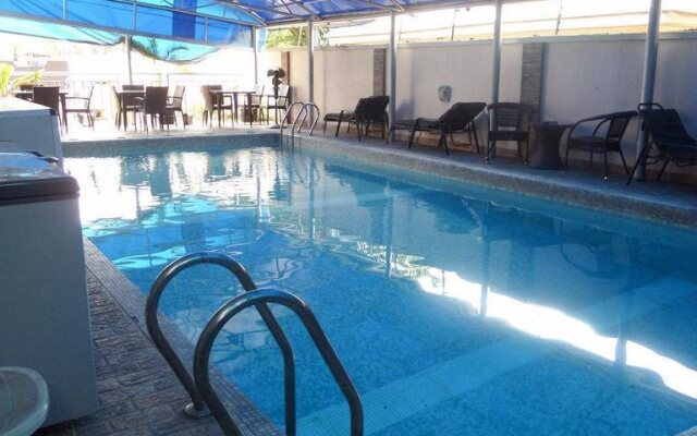 Larry Mitchelle Suites