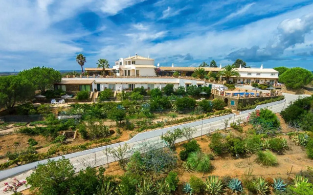 Monte da Bravura Green Resort