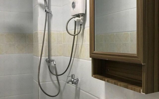 Thada Apartment