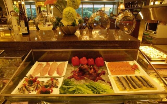 Golden Bauhinia International Hotel