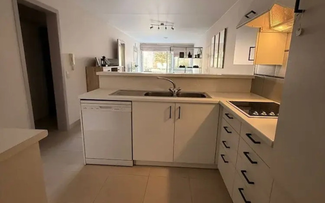 Elegant Seaside Retreat With Garden and Garage