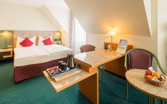 PLAZA INN Blankenburg Ditzingen, Sure Hotel Collection