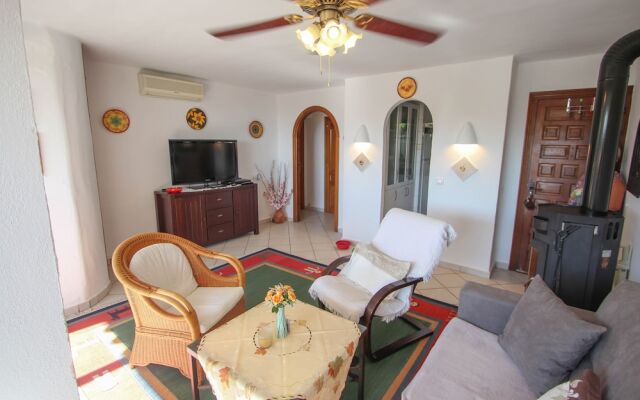 Gina - fantastic sea view apartment in Moraira