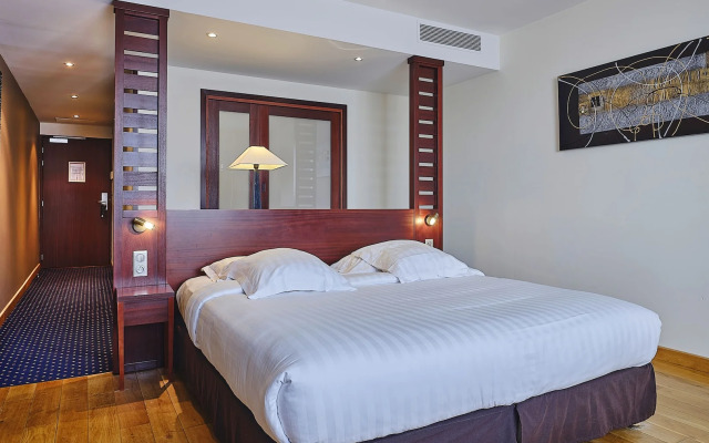 Le Mauritia Hotel & Spa