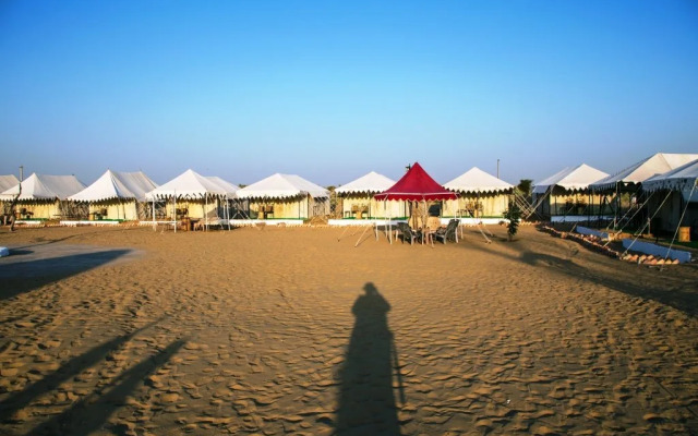Rajwadi Desert Home Stay