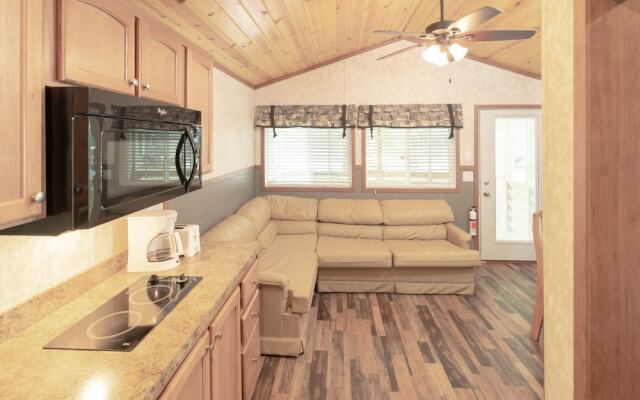 Sun Retreats Peters Pond