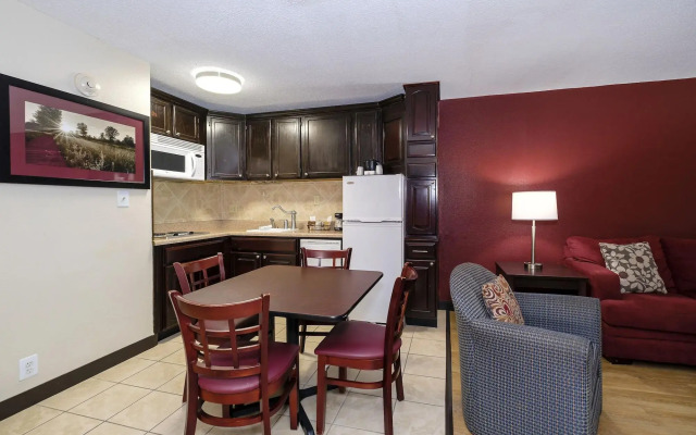 Red Roof Inn & Suites Jacksonville, NC