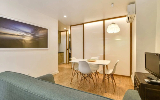 New Apartment With Easy Access in Traditional Area of Lisbon