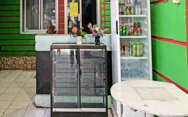 Hotel O Surya HotelNearTaman Anggrek Pkk Watansoppeng