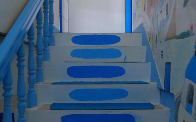 Greece Hand For Hualien