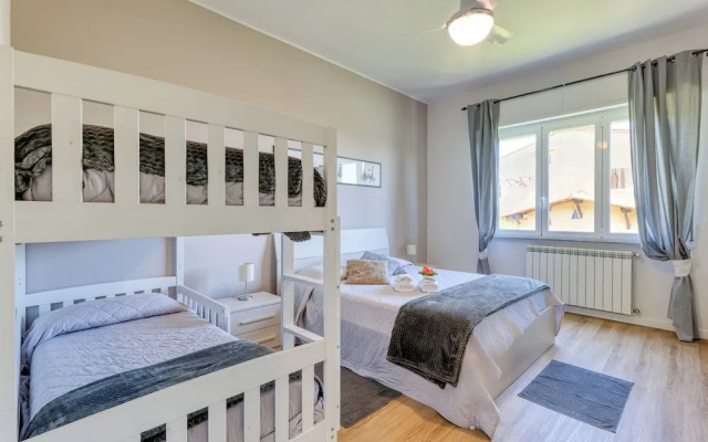 VP - Sea Garden - T6 With Parking