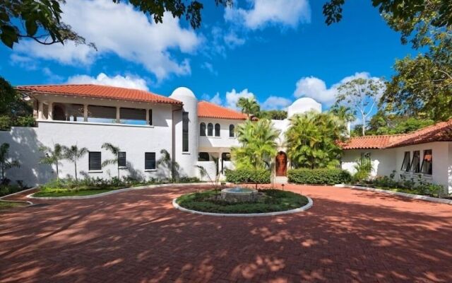 Villa Elsewhere