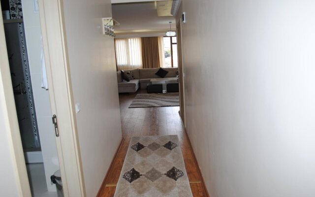 Diamond Suite & Residence