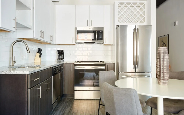 Kasa Altmayer Savannah