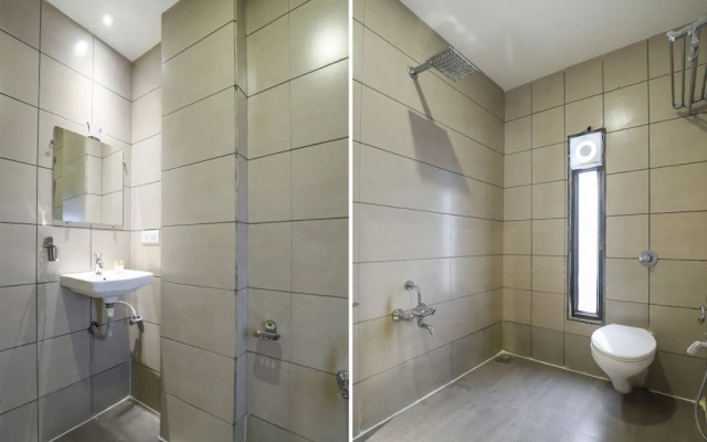 Capital O 48764 Apple Residency