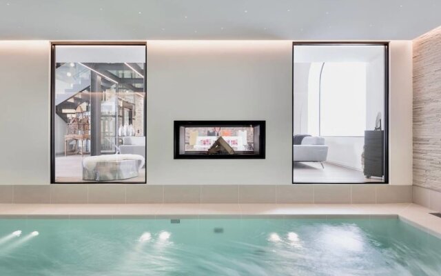 6BD Famous Luxury Design Awarded Villa