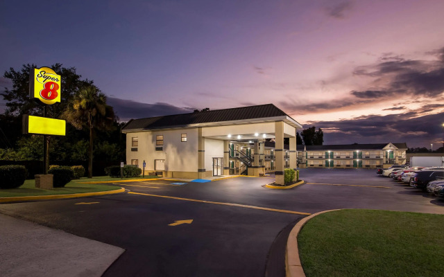Super 8 by Wyndham Columbia