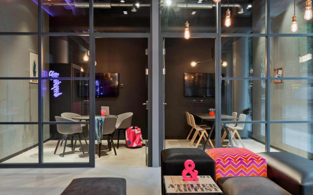 MOXY Frankfurt East