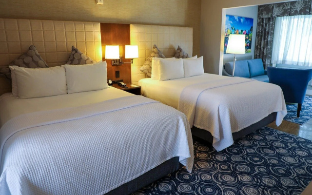 Almond Tree Inn Hotel - Adults Only