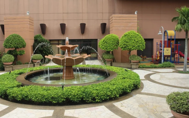 Ozone Service Suite At Times Square