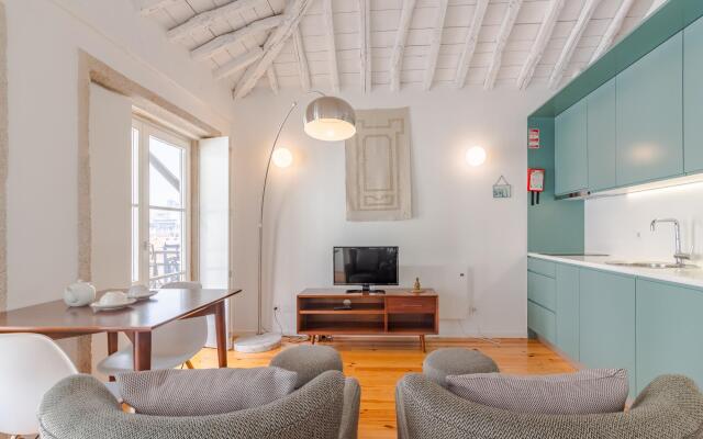 Youropo - The Tower 7F