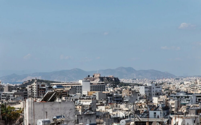 Cozy penthouse in Athens w amazing view