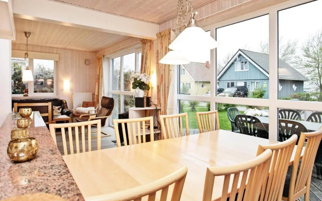 Three-Bedroom Holiday home in Gelting 4