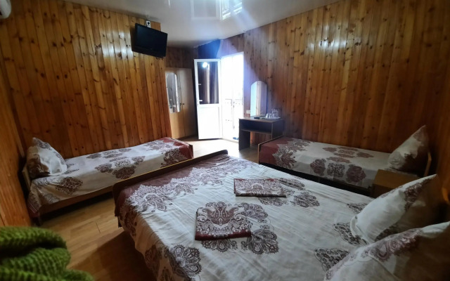 Mandarin Paradise Guest House