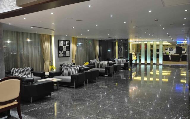 Mind Space Hotel, Pimpri