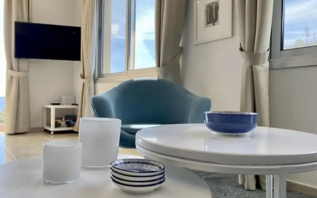 Helena Beach Apartment