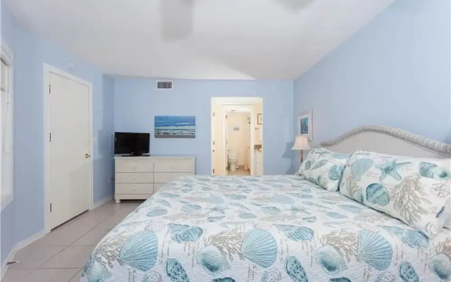 Ocean Eight 104 - Three Bedroom Condo
