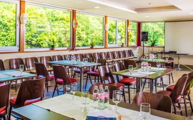 Patak Park Hotel