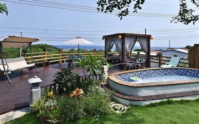 Sky Blue Sea Homestay