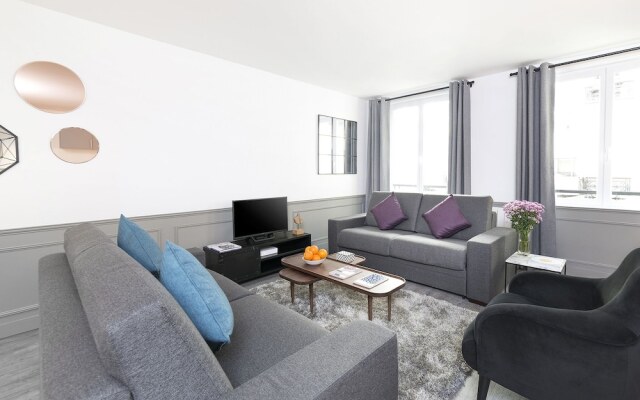 Luxury 2BDR Opera I by Livinparis