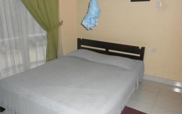 McCarthy Guesthouse