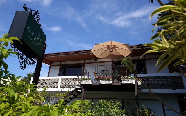 Jasmine Orange B&B