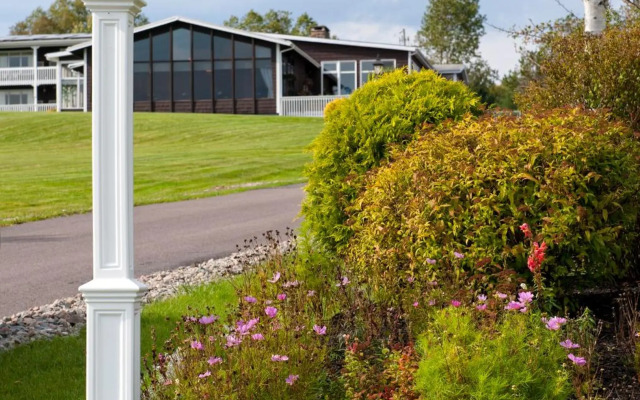 Silver Dart Lodge