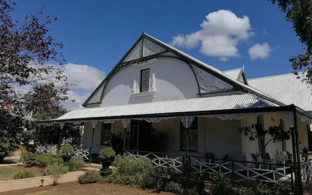 Albert Manor Guest House