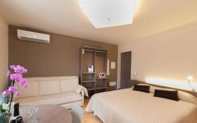 International Rooms  Apartments