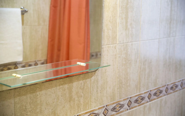 4 Seasons La Rosaleda Apartment
