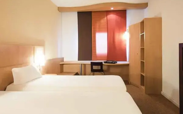 Albergo ibis Como